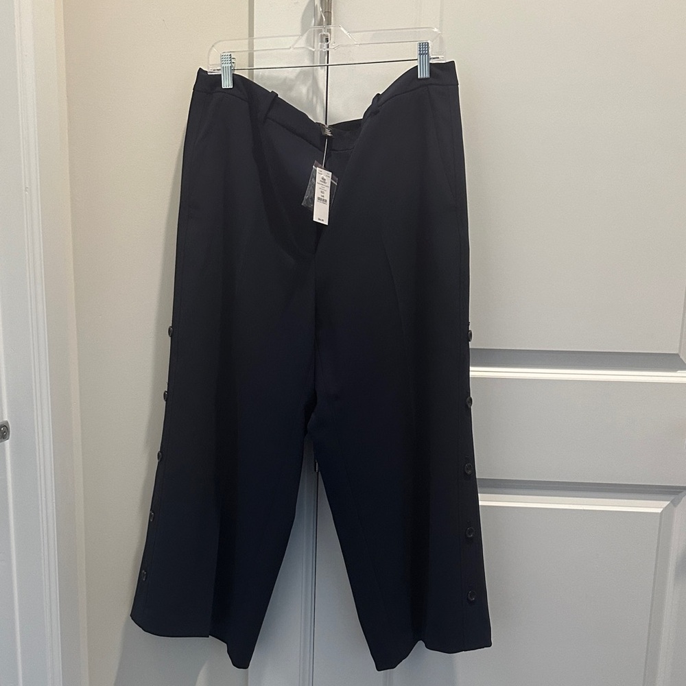 White House Black Market Dark Blue Wide-Leg Crop Pants